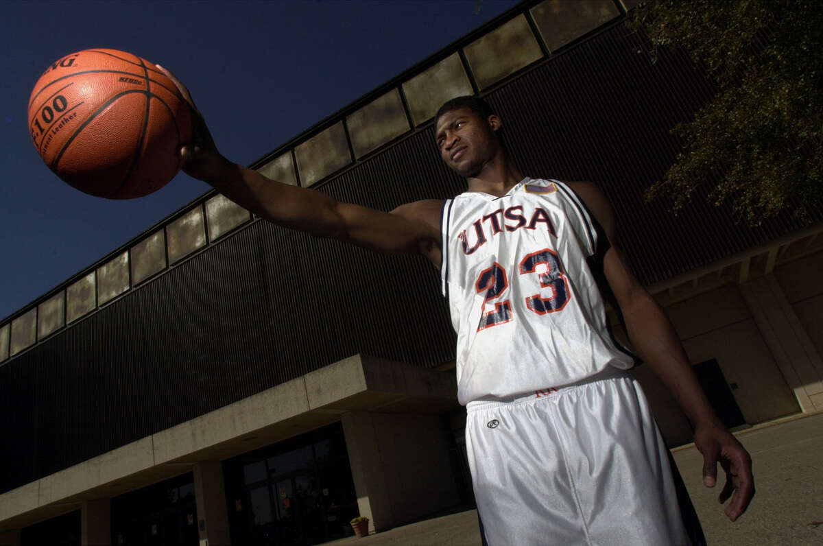 圣城小人物之德文-布朗:差点成为仓库保管员的圣城名人堂成员