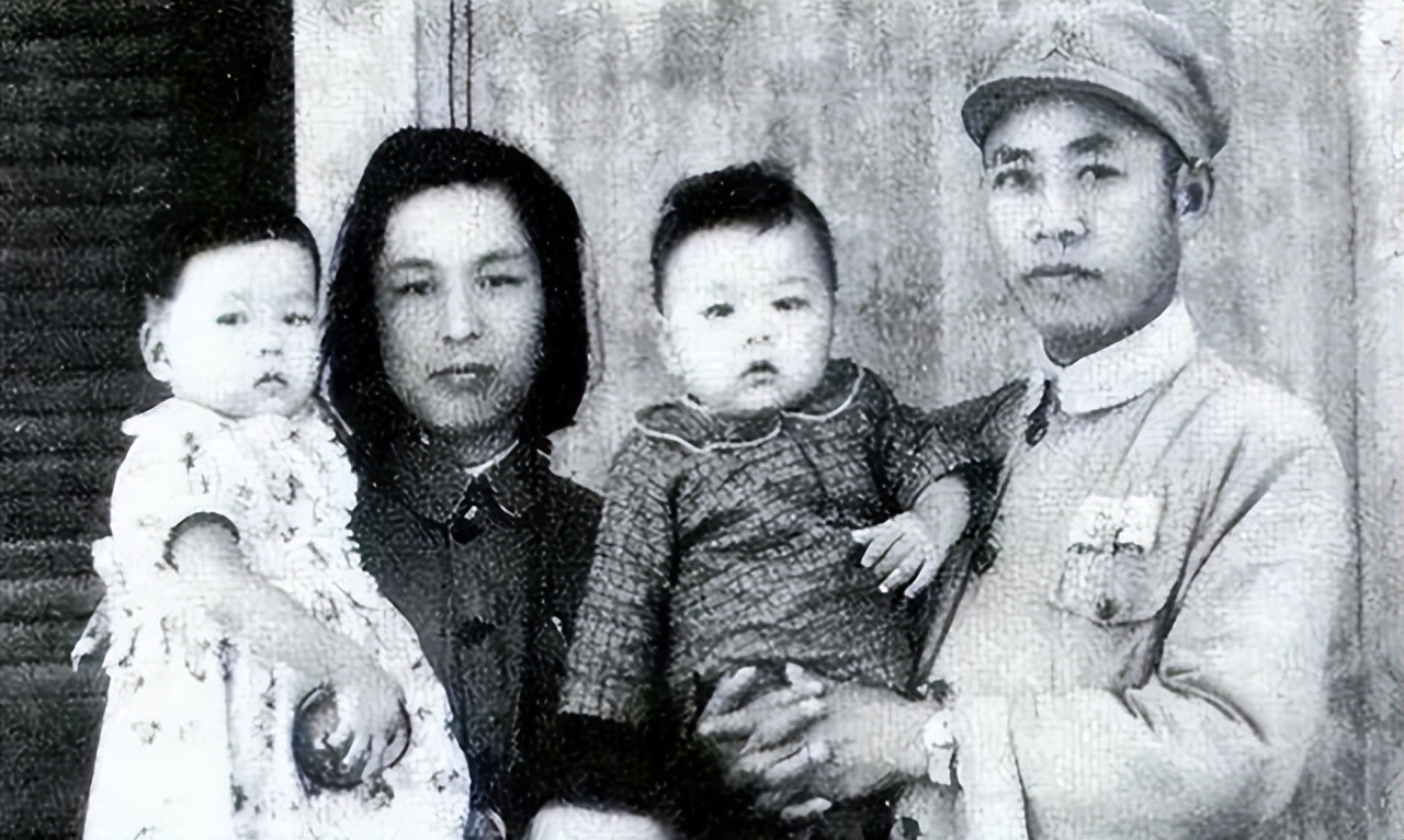 陶勇将军夫妻被害,留4个孩子流落街头,被许世友接到家中