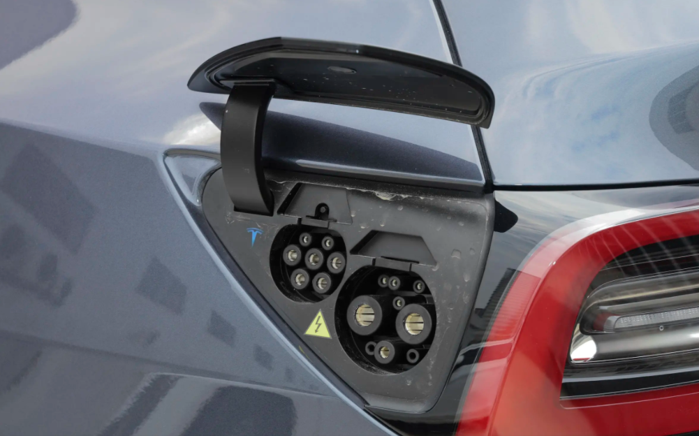 特斯拉model t配置解读,起售价26.19万元,在售三款如何选