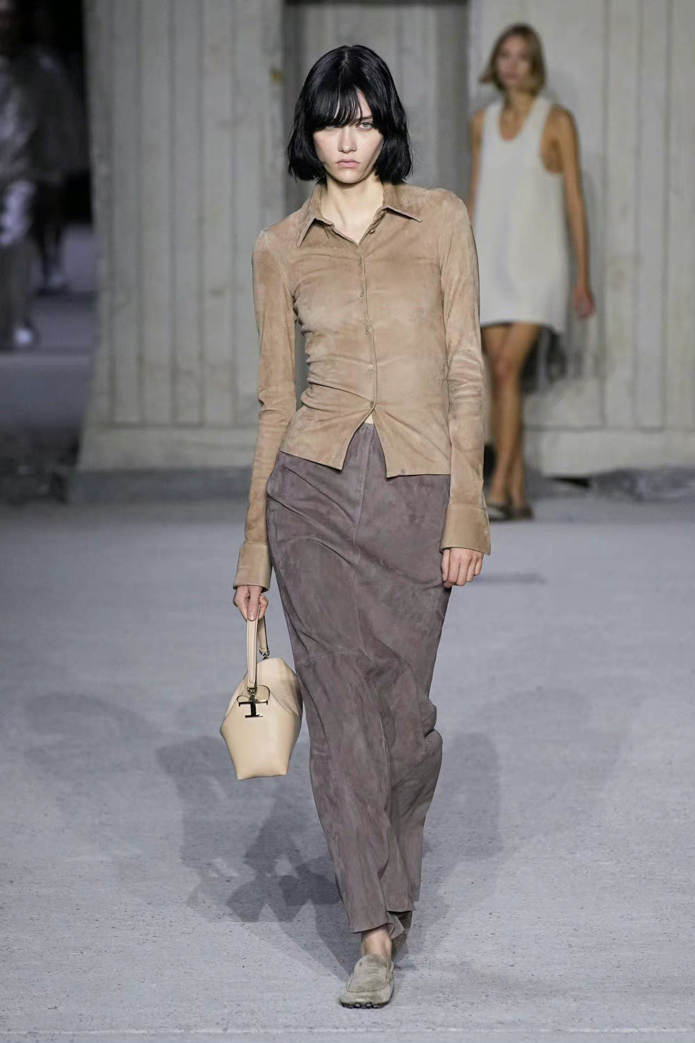 设计简单的服装,为什么按照模特1:1搭配,还是很难穿出高级感?