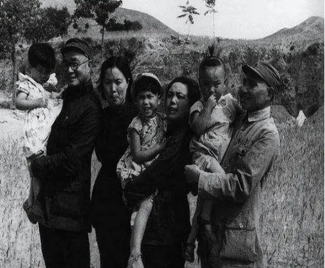 刘华北:刘伯承最疼爱的女儿,六岁惨遭杀害,至今找不出凶手