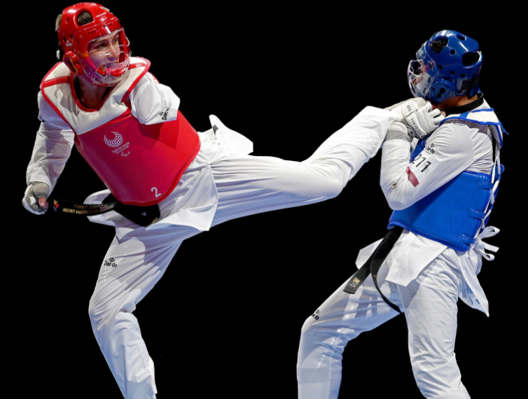 跆拳道品势中的太极共有几个套路?