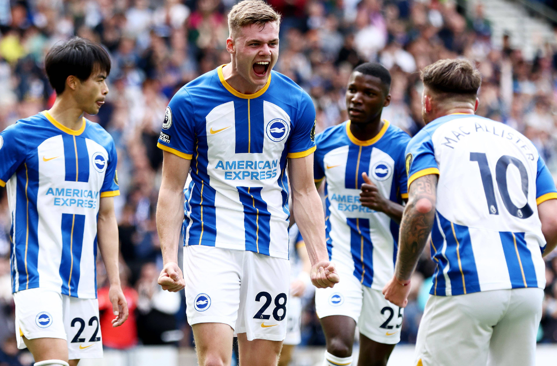 播球app报道:庆祝进欧战,布莱顿老板给予全队不菲奖金