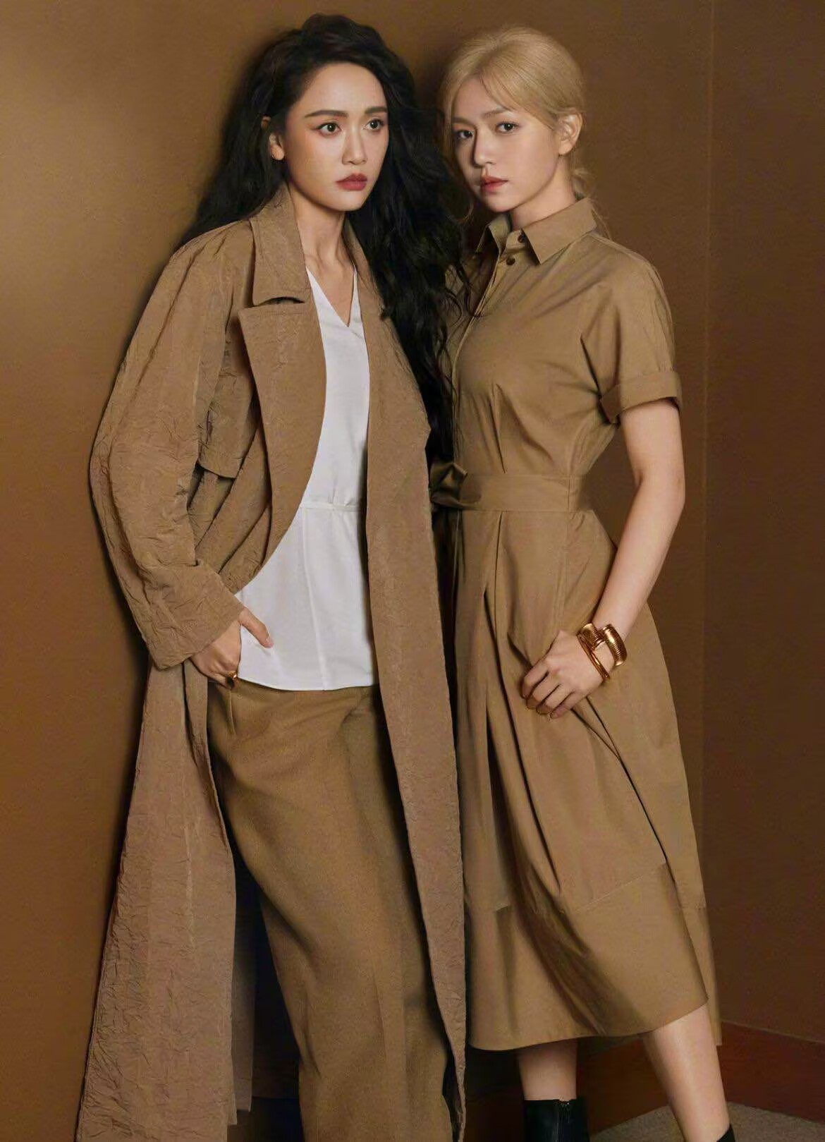 陈乔恩陈妍希合体拍大片,一个还像少女,一个却显"风尘"