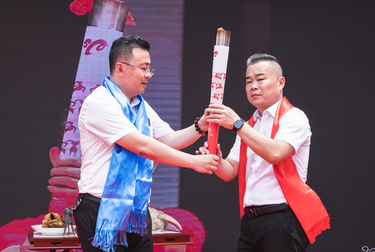 王家味餐饮成功举办2023年中国·常州邹区伏羊节