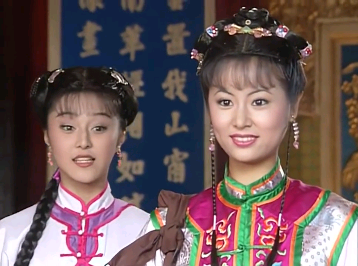 重温《还珠格格》第一部才发现,紫薇并没有那么单纯