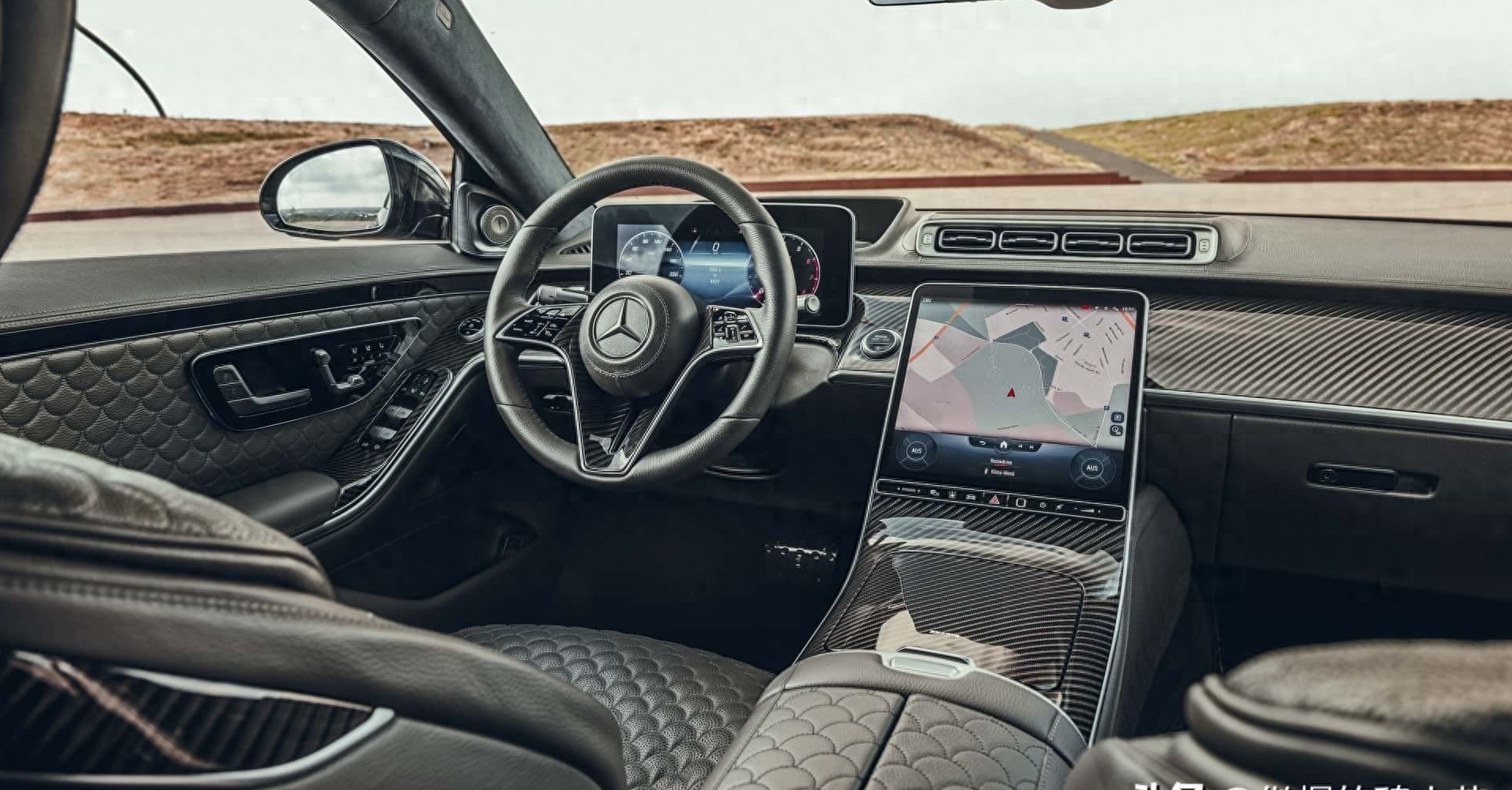 爆改850匹马力,奔驰"巴博斯850"正式官宣,售价币369.5万!