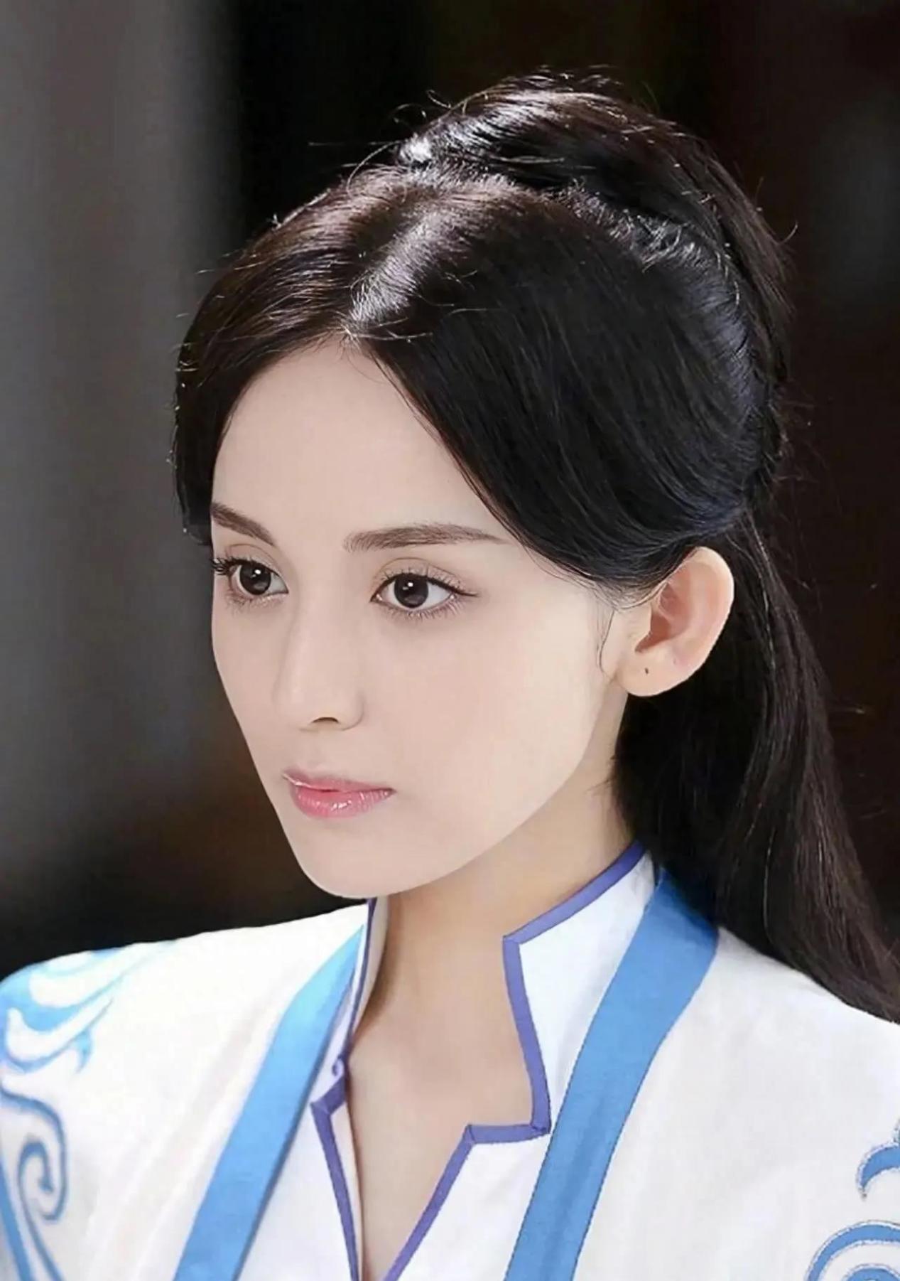 保藏明星壁纸第16辑古力娜扎vs杨幂