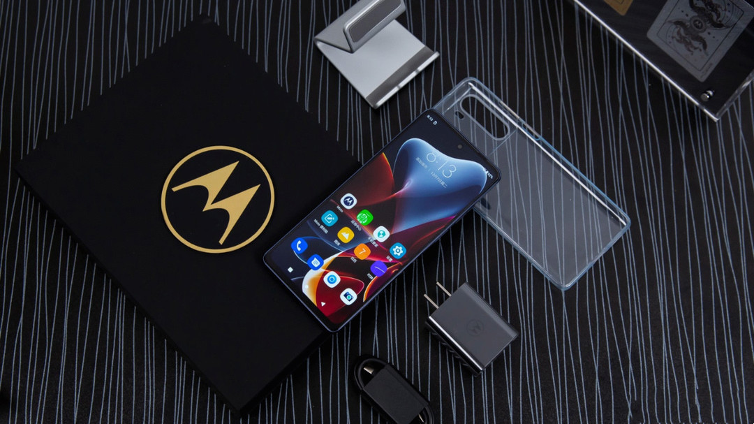 摩托罗拉s40 max获升1tb内存,四千档价位已无机可敌