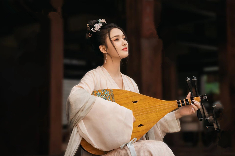 《鲲鹏与蝴蝶》来了,张翰饰演庄子,林允饰演庄子夫人,导演知名