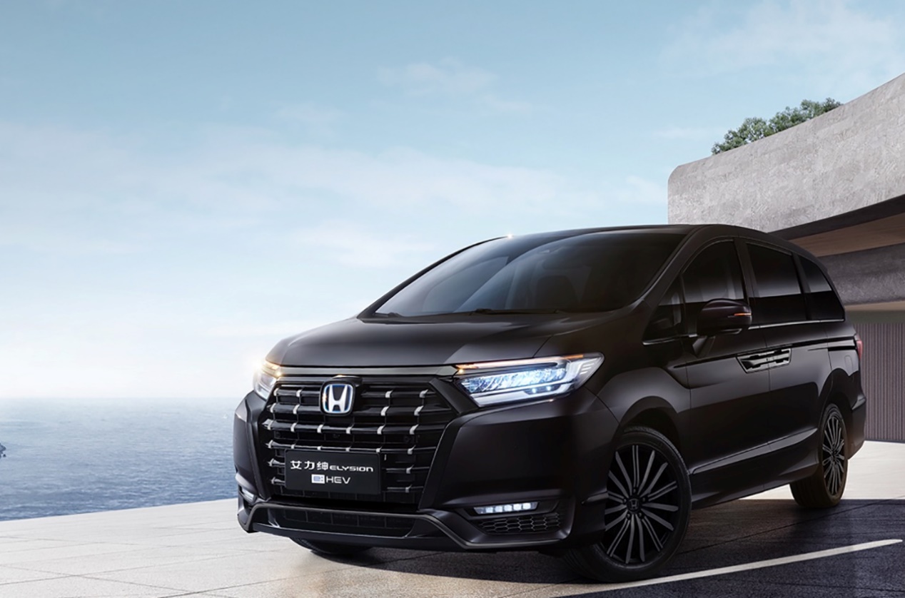 全黑套件上身 2024款的艾力绅上市 和奥德赛比还有优势吗?