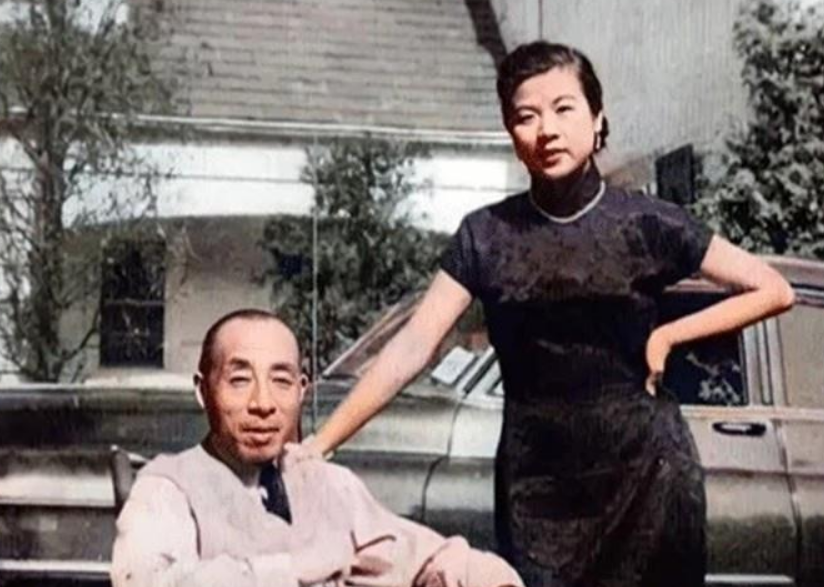 民国女子爱上穷小子,面对家人的反对,大喊:条件是人创造的