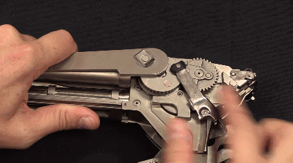 无壳弹——轻武器史上一次失败的探索