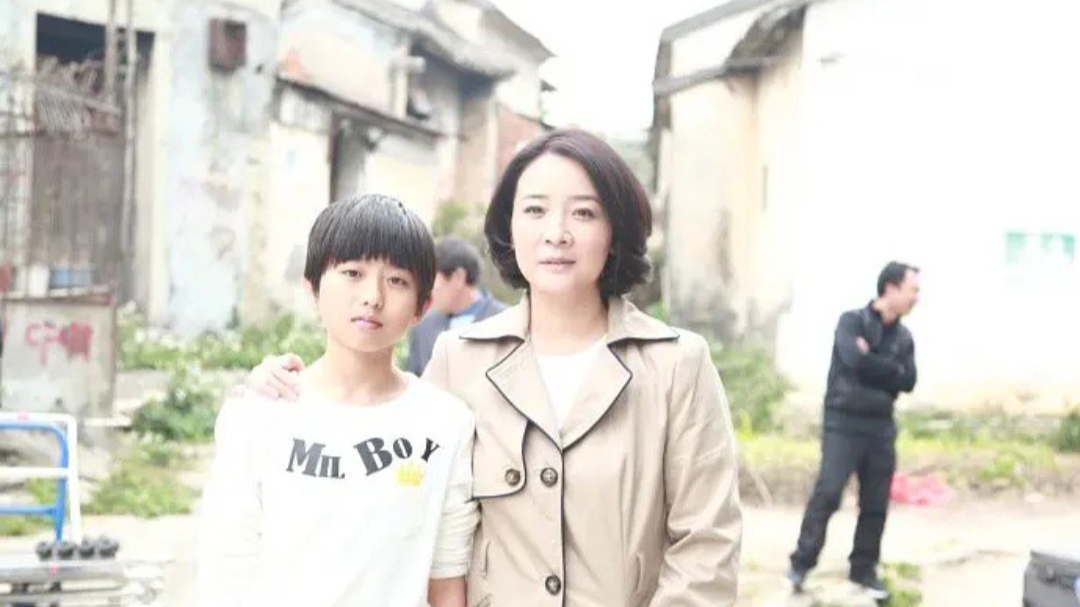 涉案剧《女刑警李春春》将播,温兆伦陈小艺主演,傅艺伟蒋欣作配