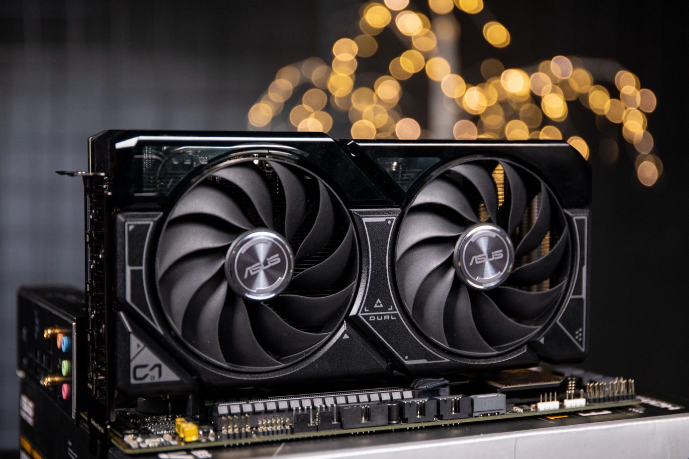 更适合小钢炮的2k显卡,华硕dual 4060ti体验