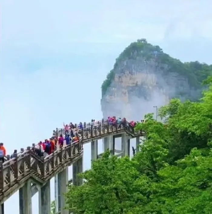 北京到张家界游玩怎么安排行程可以把必去景点都玩到