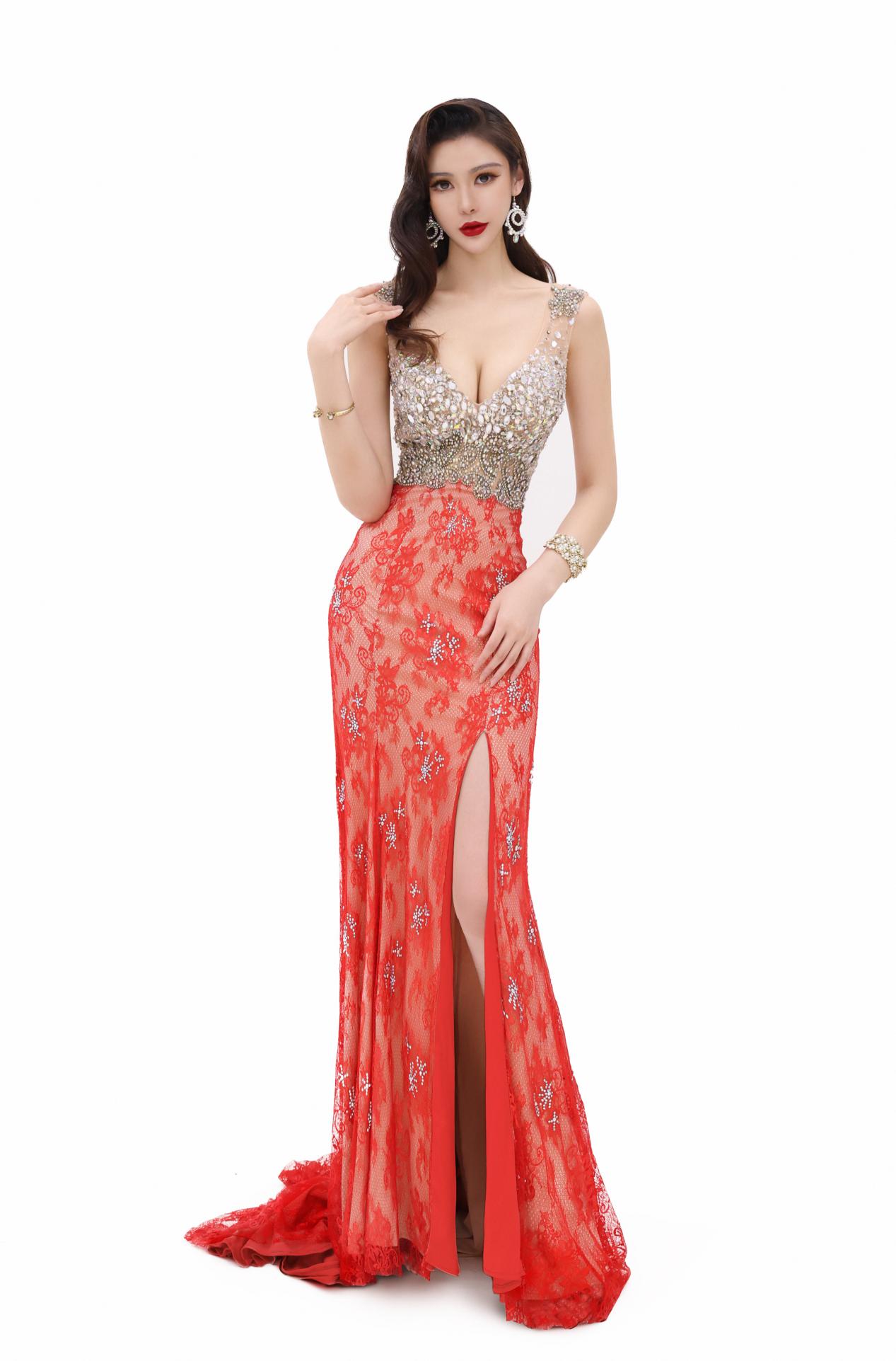 陈欣馜荣获2022国际联合国小姐中国冠军