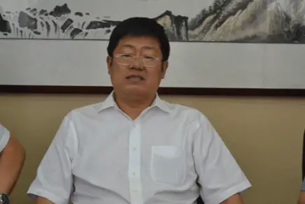 案例:"大老虎"王延东大搞"面子工程"酷爱耍官威,敛财2200万