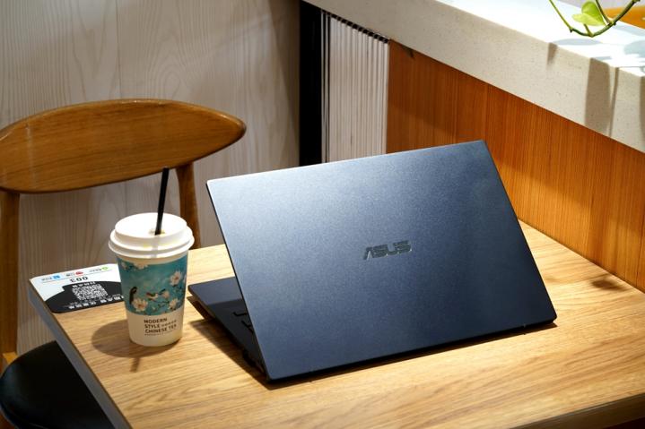 轻薄便携,宜商宜家——华硕破晓2笔记本开箱使用简测