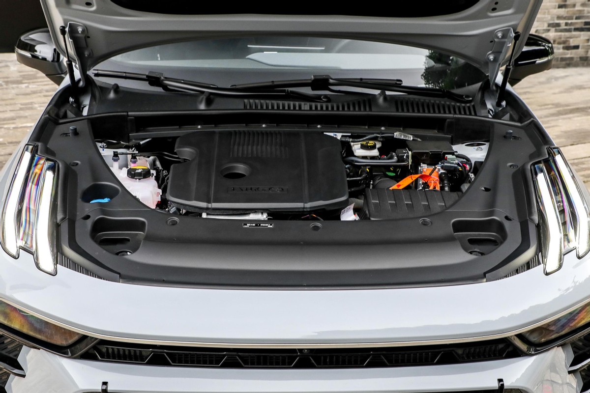 新款领克03  将于10月19日亮相,高性能属性的黑武士