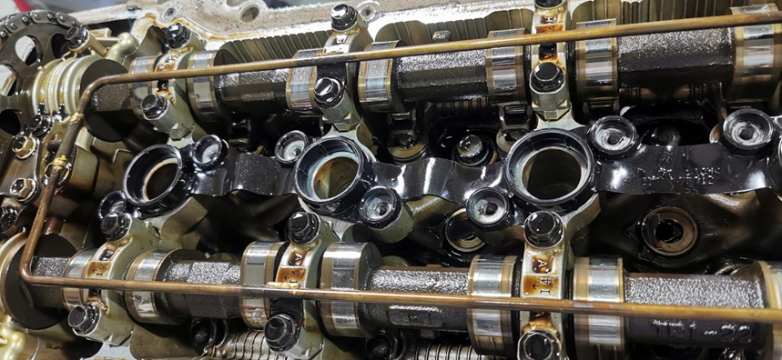 如何减少发动机油泥的产生