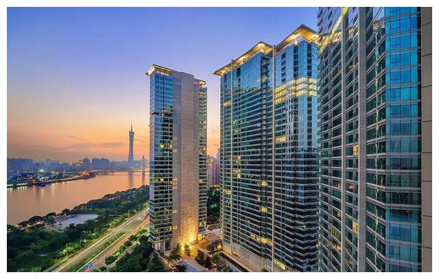 上海知名豪宅,黄晓明,刘亦菲在此置地,房价每平米27万