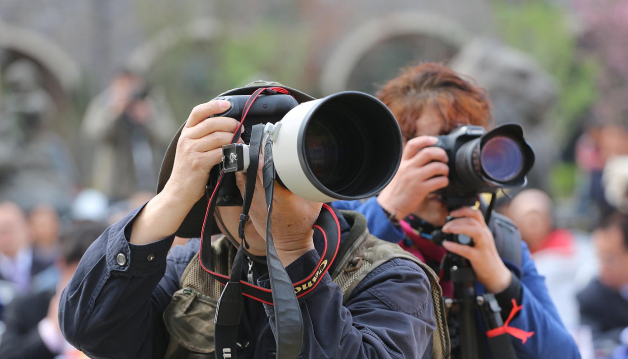 故事:海天盛宴,我被明码标价,"和我一起赚钱,愿意吗"