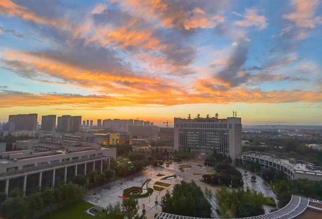 长安大学校园风光图片