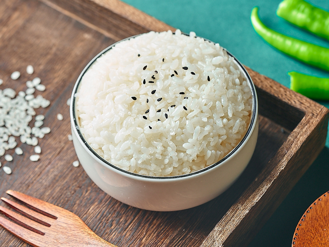 米饭这样蒸香软可口,赶紧收藏吧!