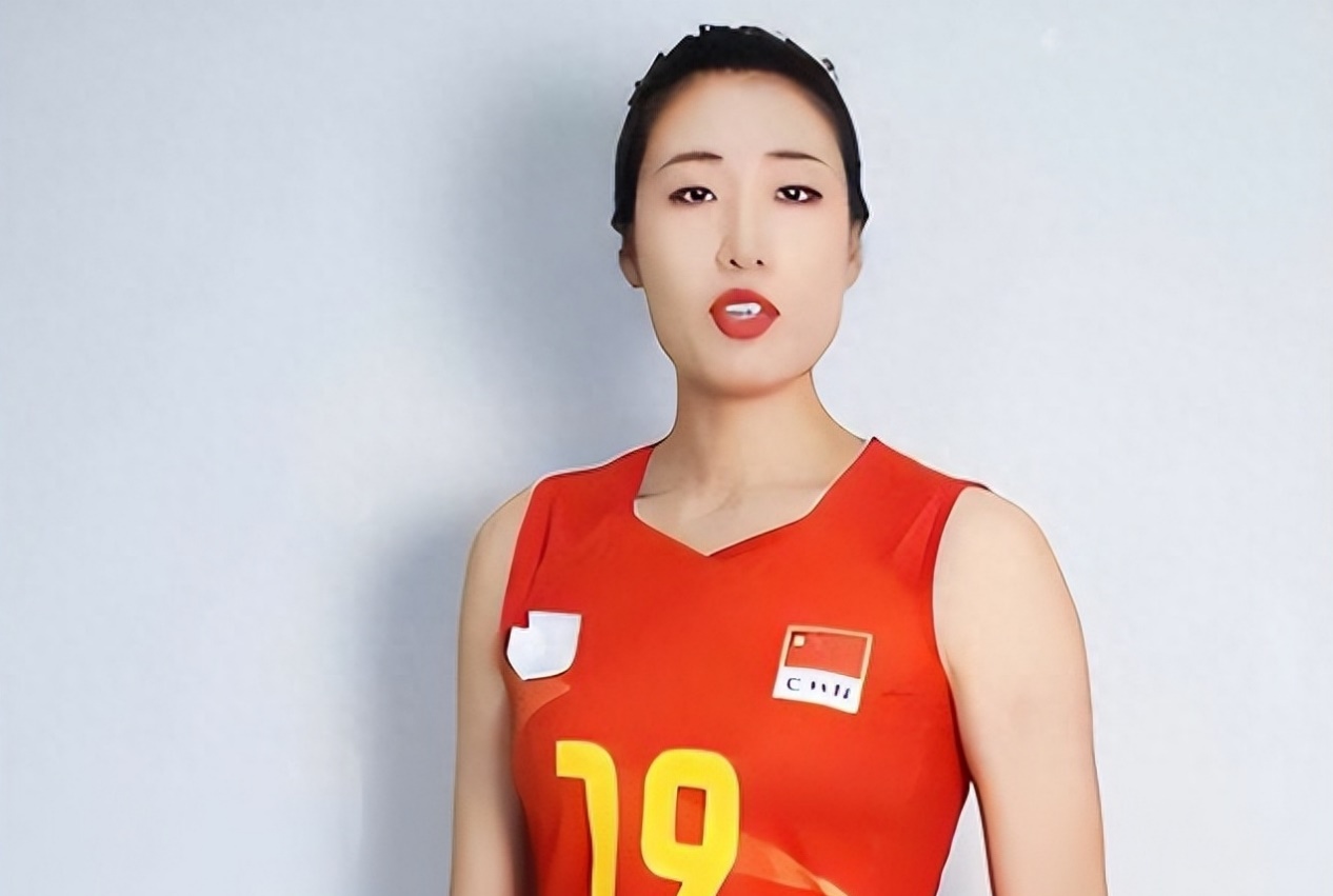 郎平时代第五主攻刘晏含 能借留洋镀金机会 重返国家队 打奥运