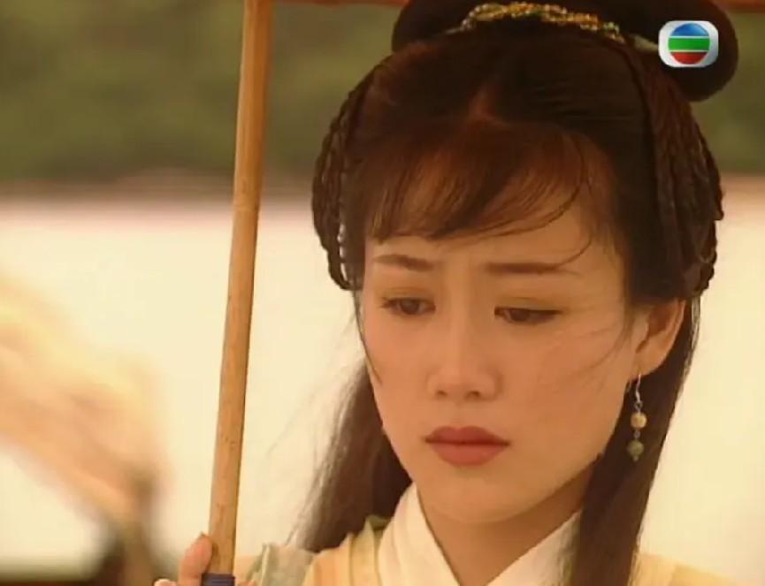 53岁梁小冰复出,曾和陈法蓉互撕疑遭孤立,嫁"渣男"却幸福至今