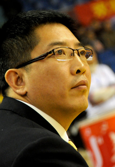 篮球风云人物胡卫东:辉煌与遗憾,他的三大遗憾让人心痛!