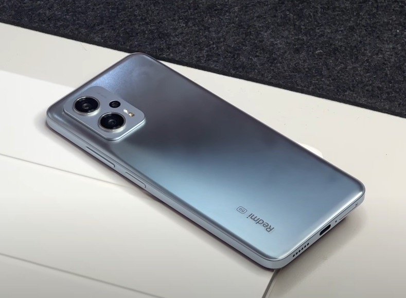 120w快充 512gb ip53防水,降至1799元,斩获安兔兔性价比第一