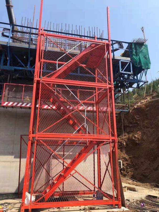 安全梯笼的使用注意事项