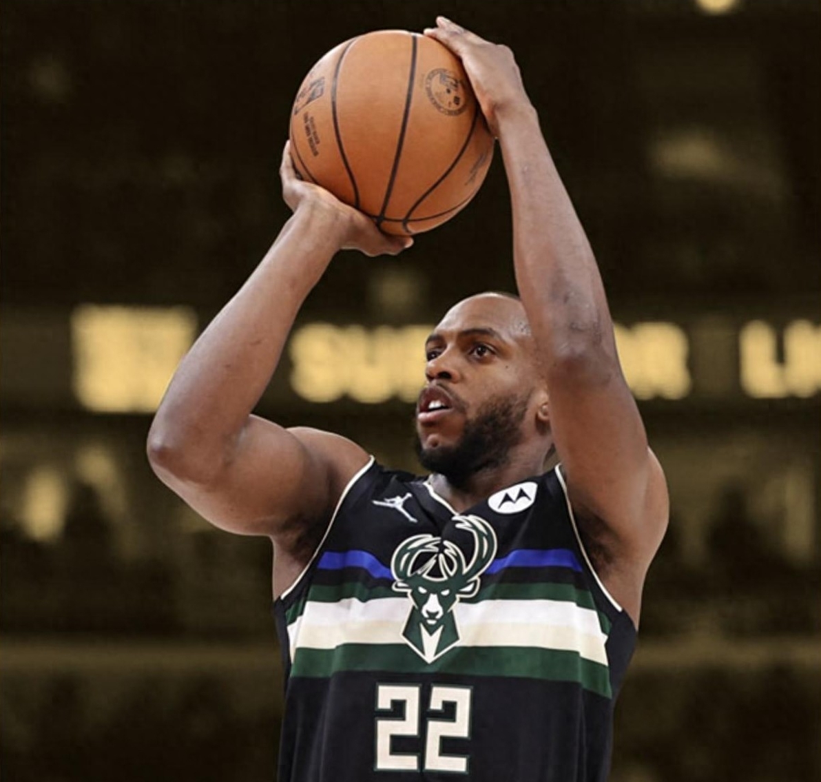 2023-24关键角色:雄鹿-重返全明星等级的单打手克里斯·米德尔顿