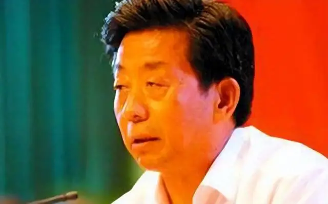 纪实:大老虎石兆彬:省委二把手,赖昌星通过美色俘获他,判13年