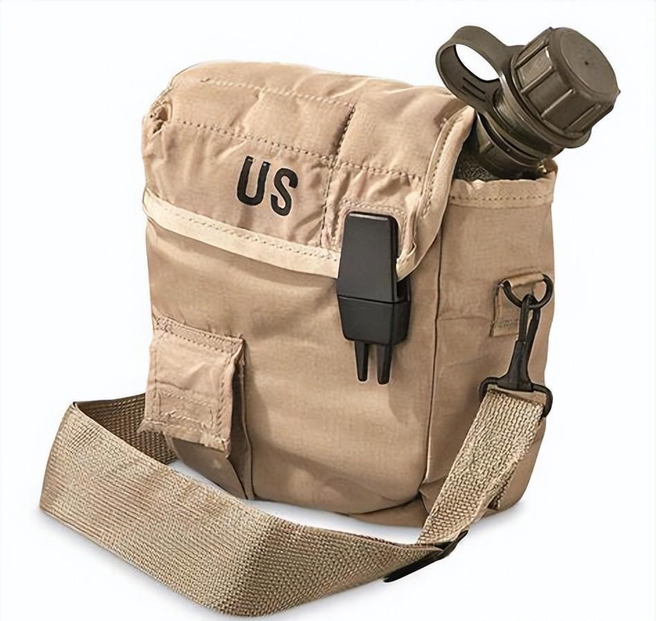 0709-美国陆军士兵的背包里都有什么东西?