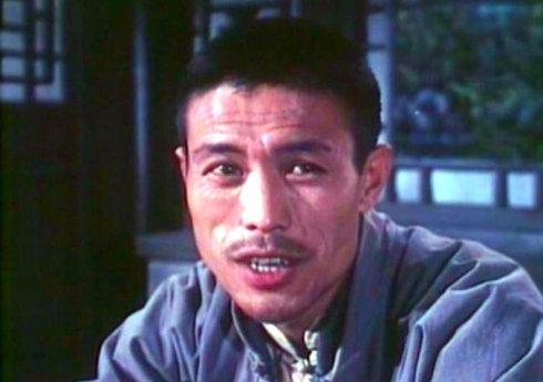 痛心!86岁老戏骨马精武去世,张嘉译是其学生,近照曝光沧桑憔悴