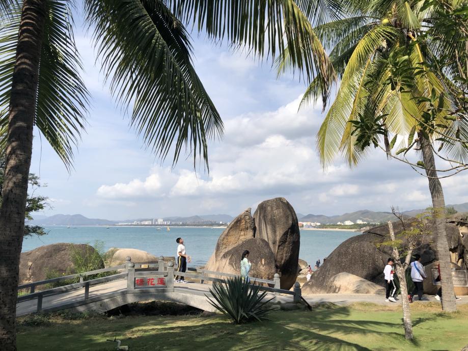 海南十大景点排行:第一亚龙湾,第二分界洲,第三南山文化旅游区