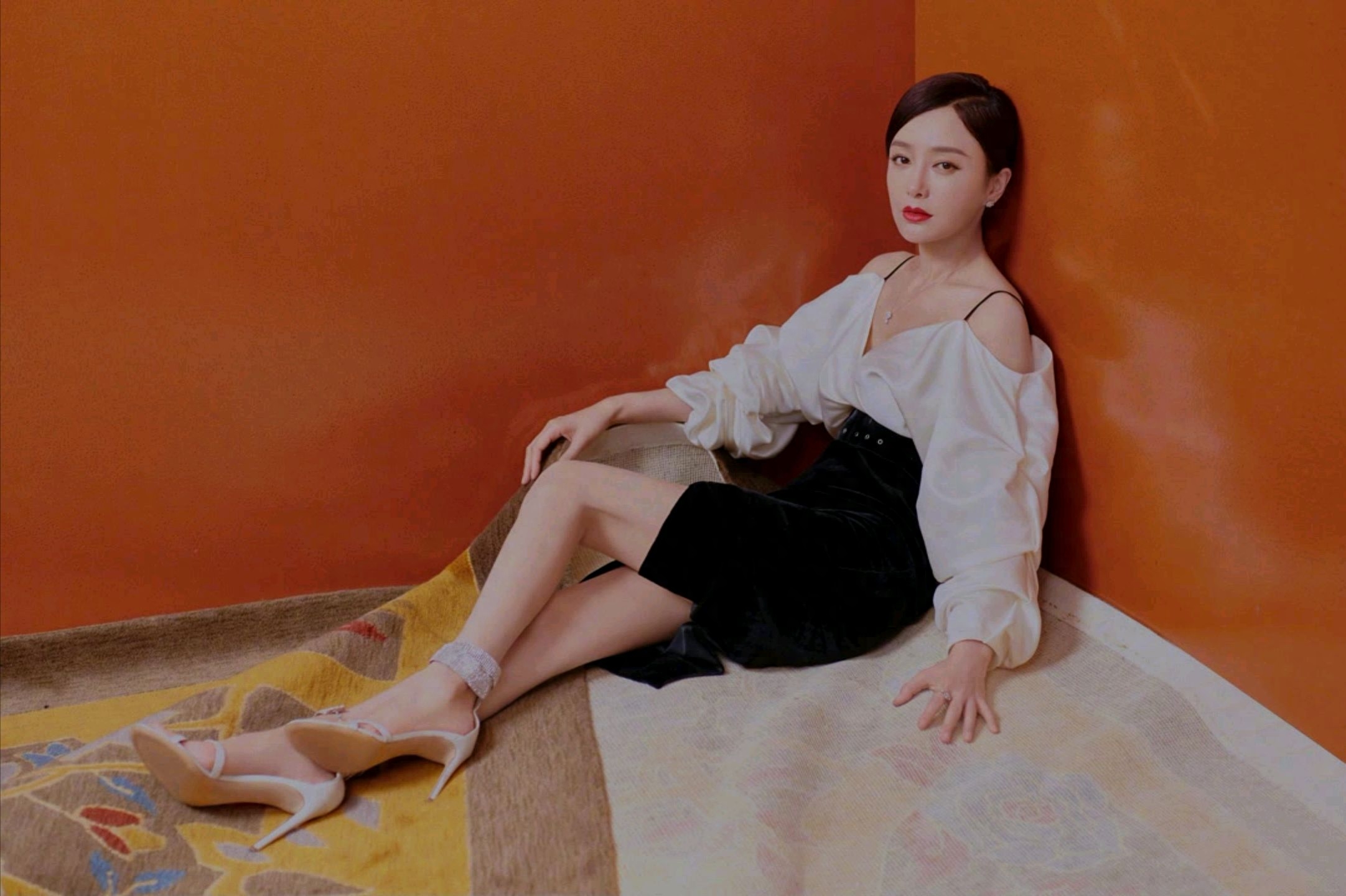 前凸后翘,婀娜多姿,肉都长在该长的地方,5位身材好的中年女星