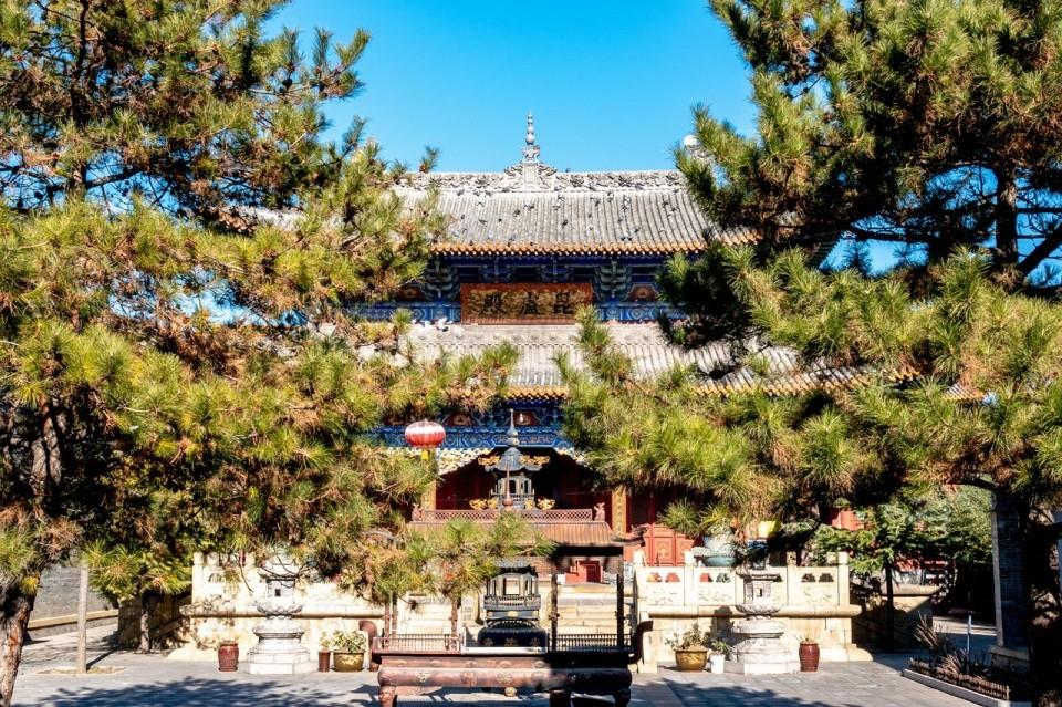 山西长子安乐寺—大贪官榆林市原市委书记胡志强佞佛的罪证