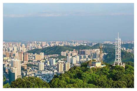 "广深佛莞"的经济发展基本平缓,广东经济莅位领跑驿站惠珠相映