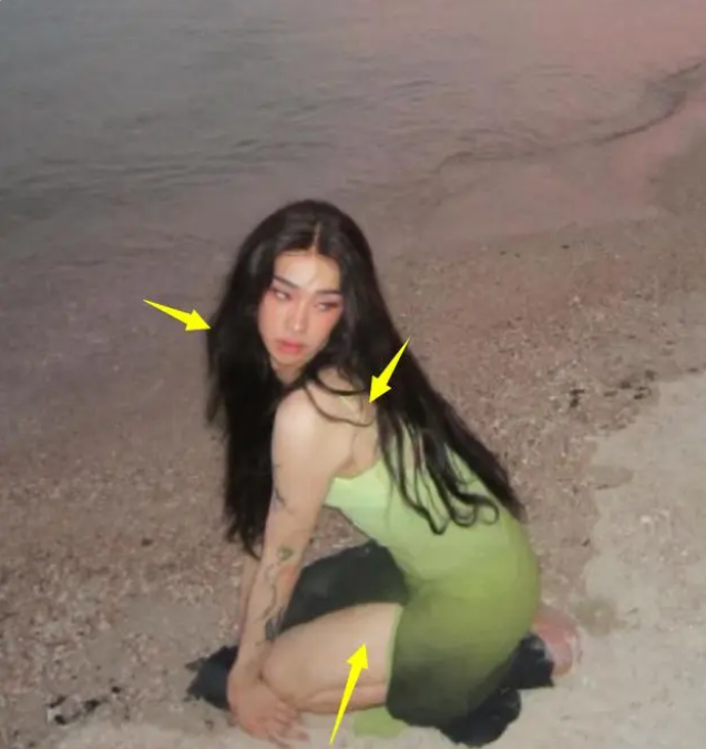 55岁伊能静泰国秀泳装,白发抢镜,手背走漏年龄,女儿正面照曝光