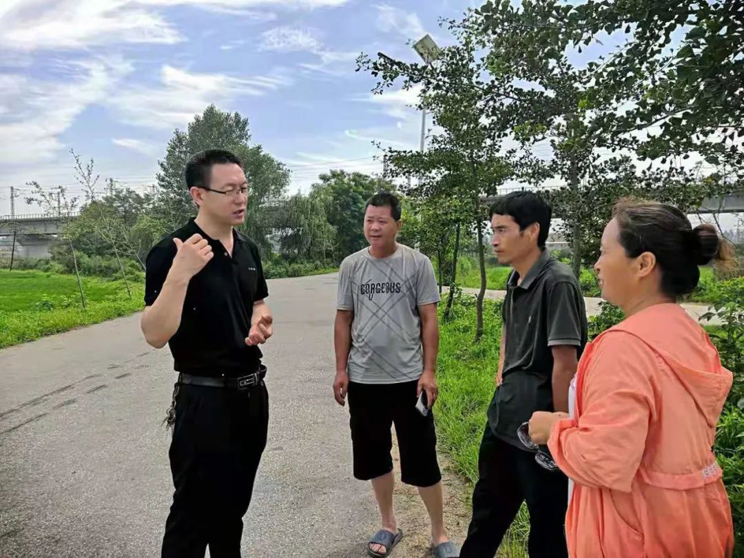 走进乡村看小康 村干部支洪涛的致富秘诀