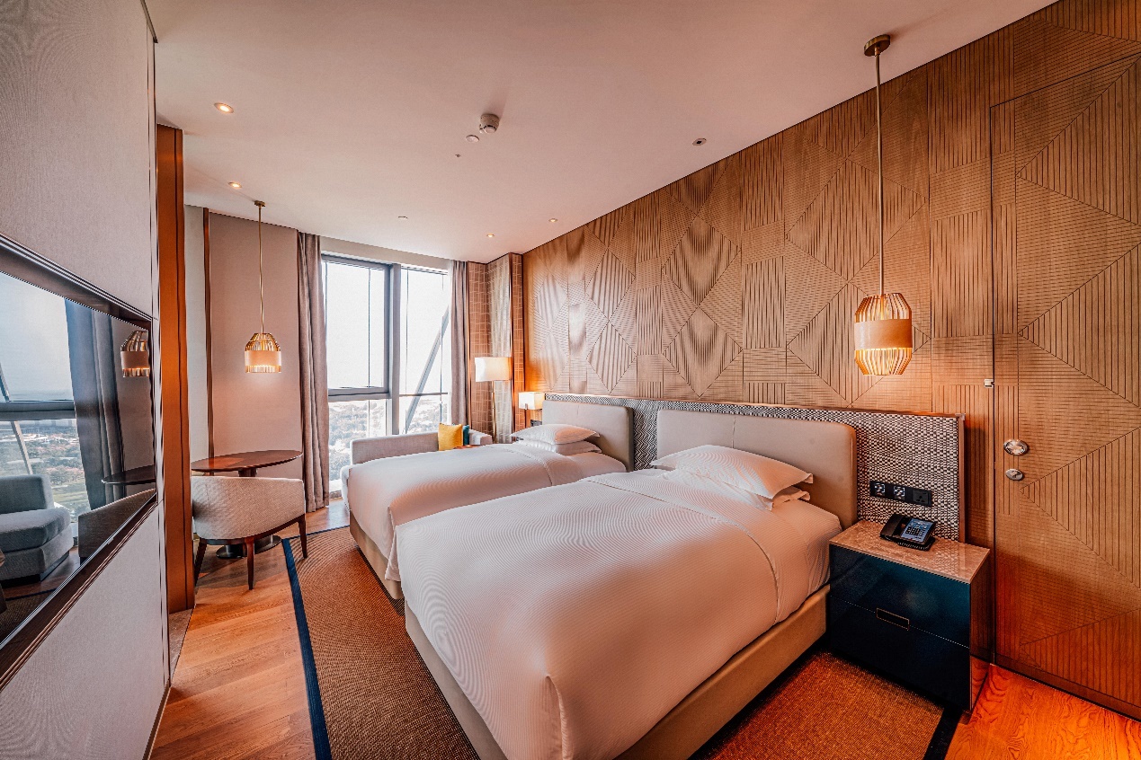 退房时酒店为什么不再查房了?前台工作人员说出真相,原来如此!