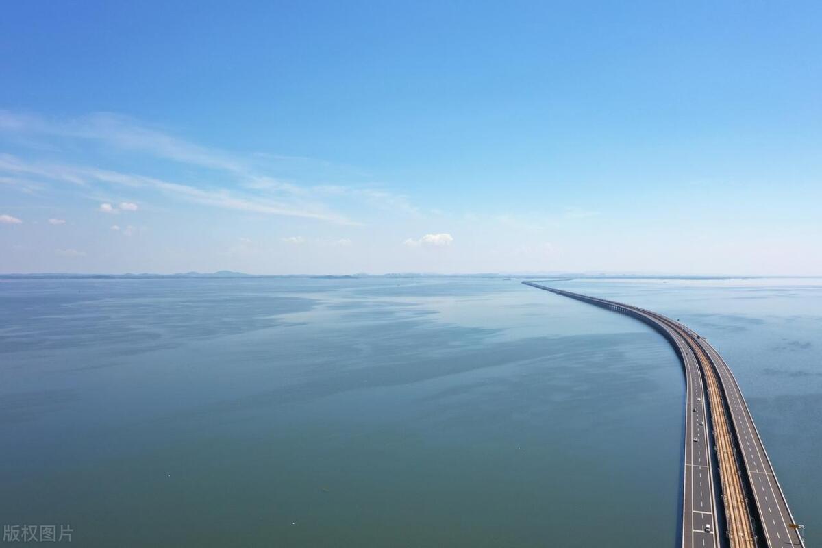 历史与自然相拥:石臼湖畔古镇与风景名胜区的完美融合