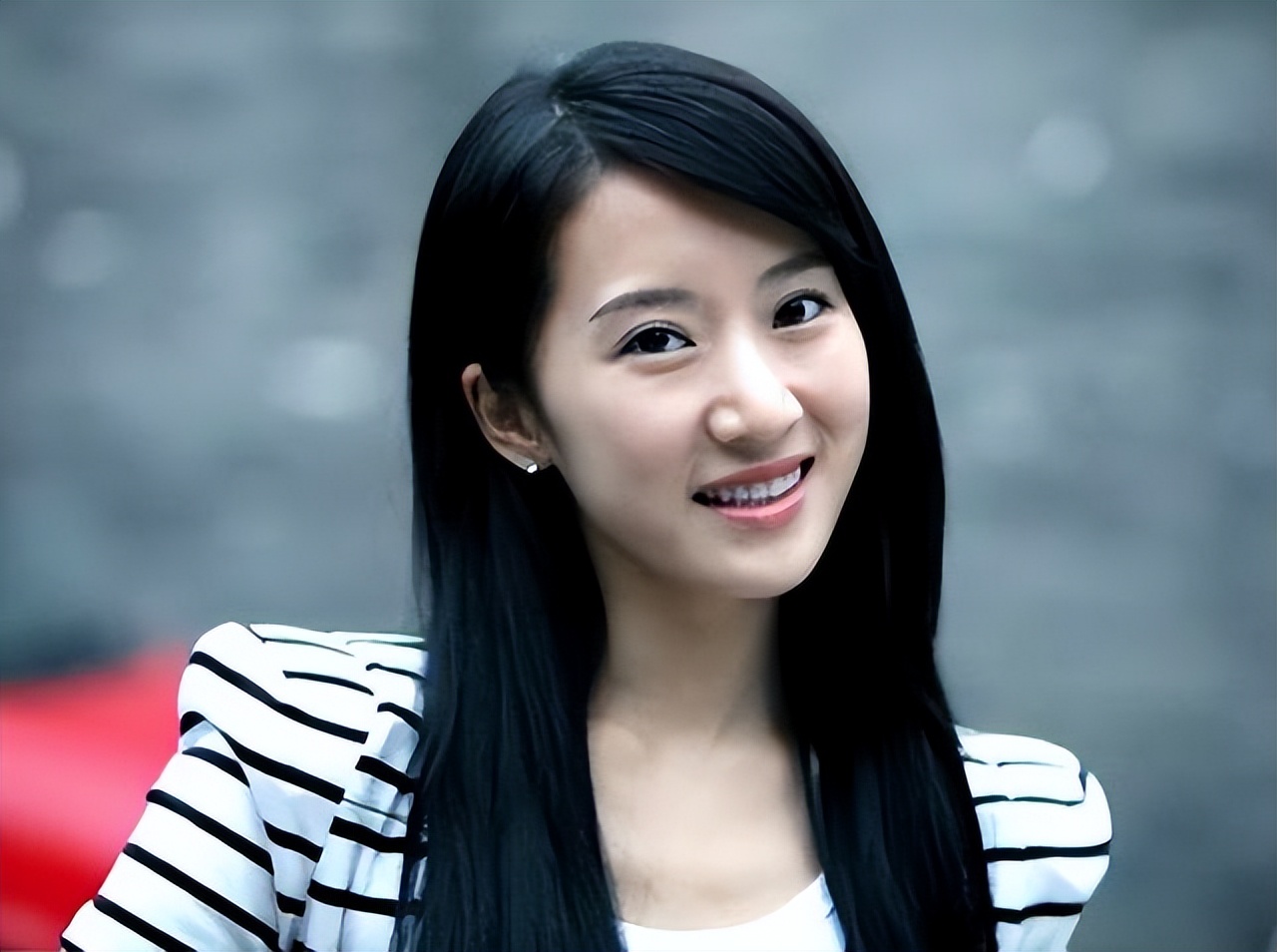 湖北演员李念:身世有故事,入行爆红却无野心,闪嫁豪门生3胎