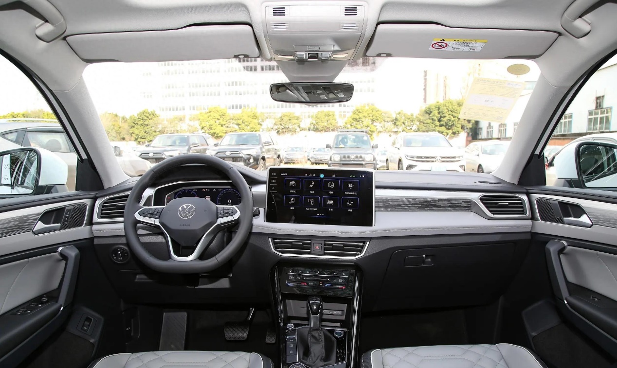 2024款大众探岳上市,1.5t2.0t动力,售价20.79-25.99万元