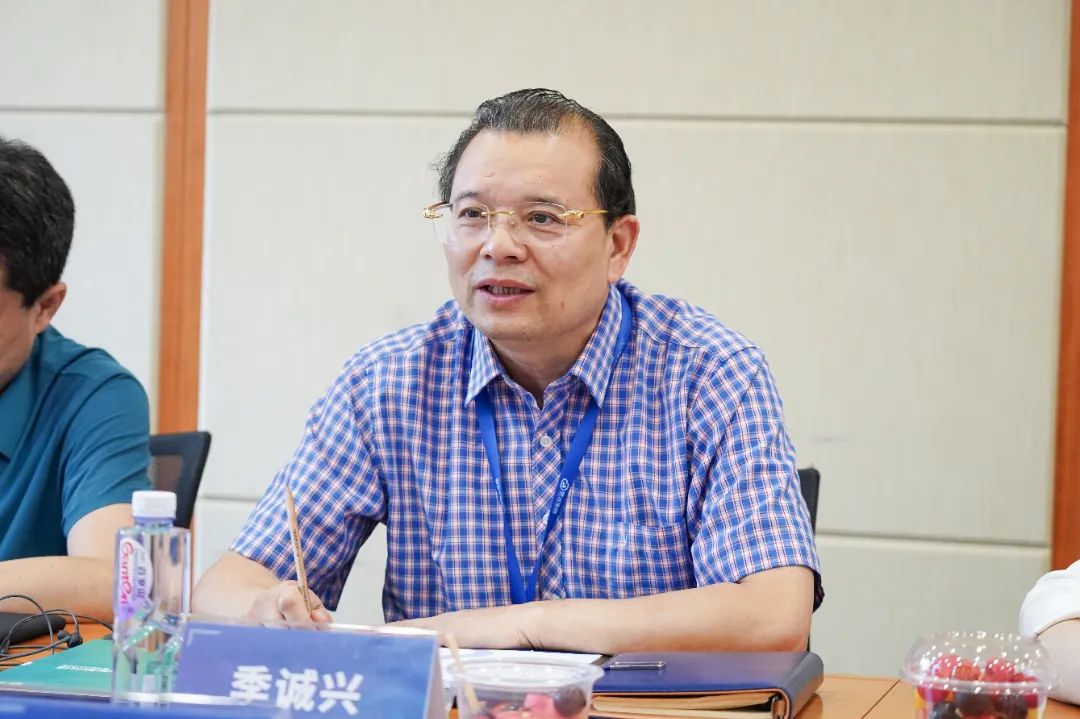 杭州市上城区四季青街道领导一行莅临雲禾集团参观考察