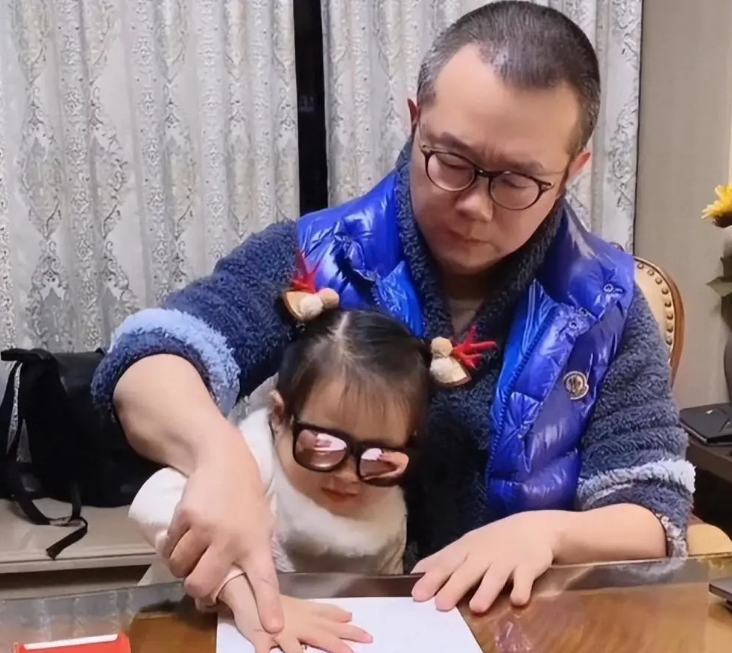 雪上加霜!涂磊曝妻子生大病,谈武汉妈妈神情落魄,女方或被判刑